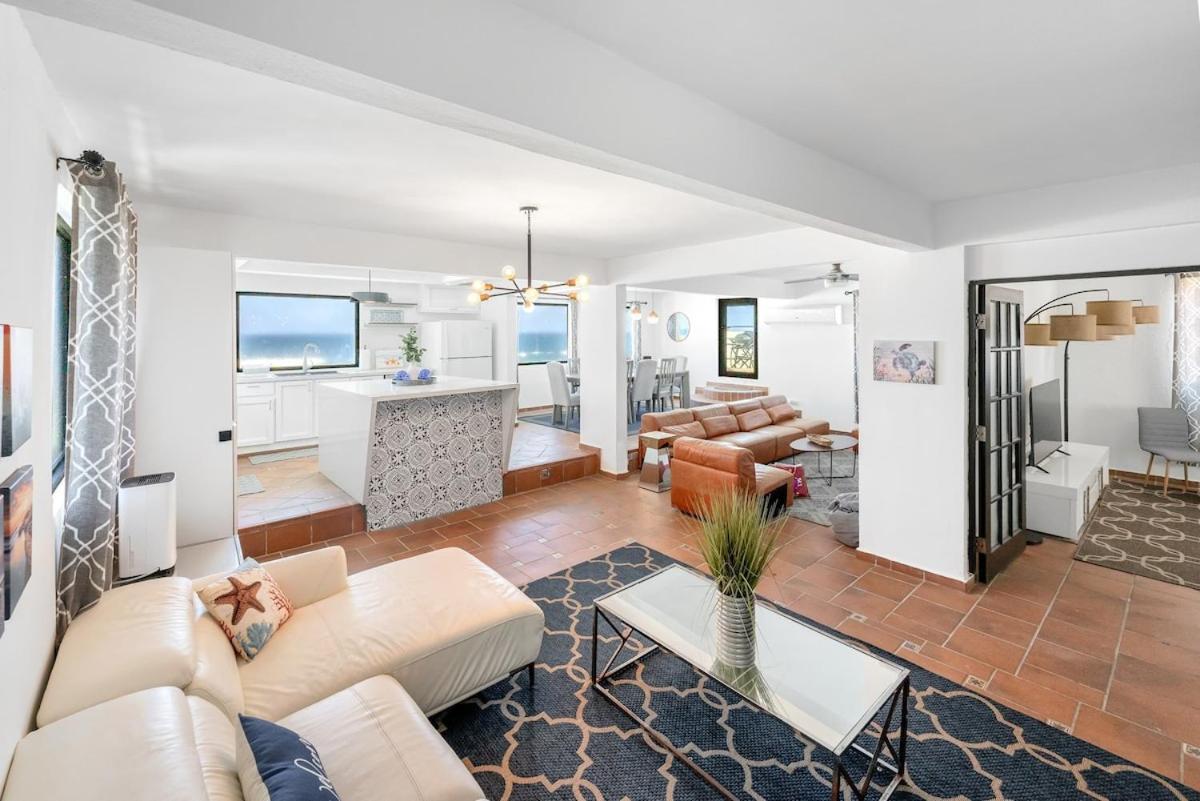 4 Bedroom Kikita Beach Villa Oceanfront W Pool ドラド エクステリア 写真