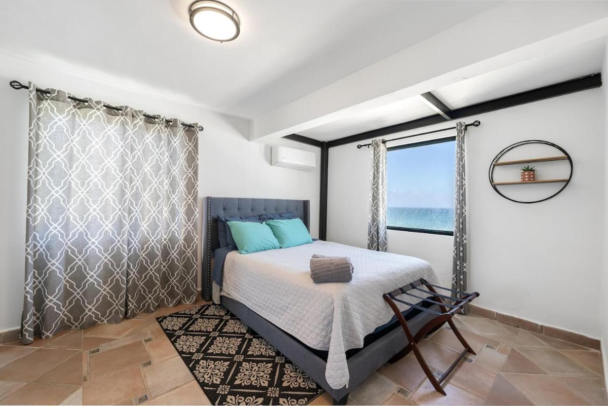 4 Bedroom Kikita Beach Villa Oceanfront W Pool ドラド エクステリア 写真