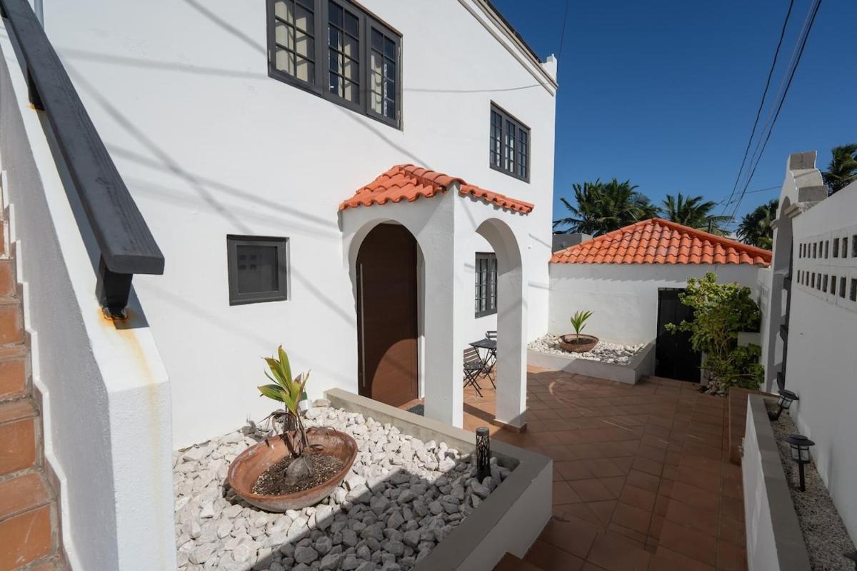 4 Bedroom Kikita Beach Villa Oceanfront W Pool ドラド エクステリア 写真